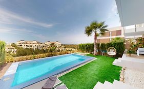 Apartman S Vlastnim Bazenem